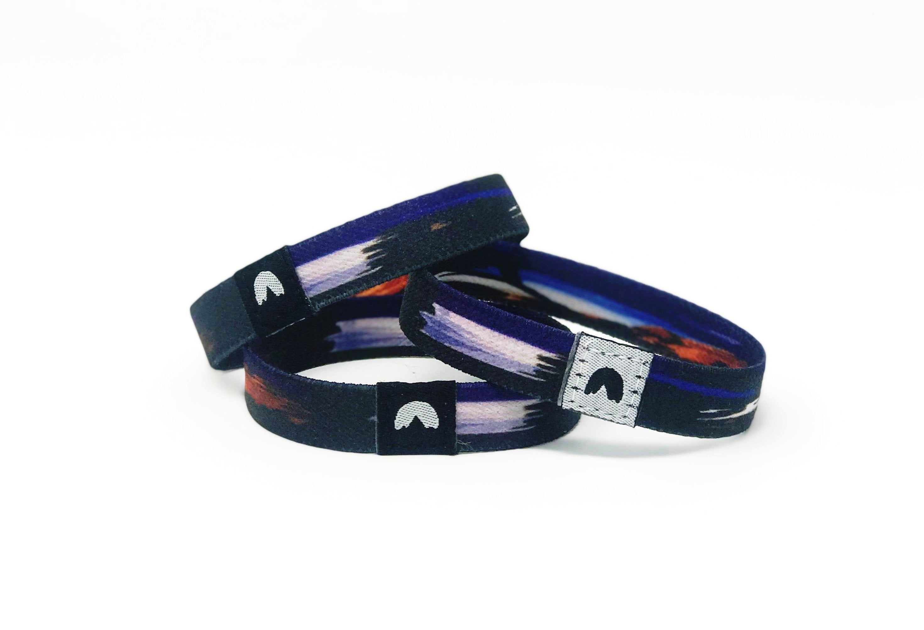 ちびすけ様✳️ネイティブ調デザイン　5連cord bracelet ヤモリ Amazon.com: HYROOY Japanese Inspired Handchain Your Name Kumihimo